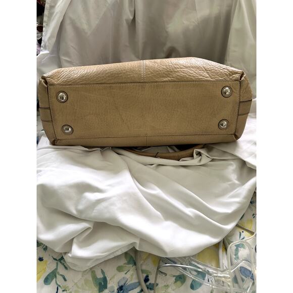 Coach Leather Handbag, soft Pebbled. 13160 - Picture 6 of 7